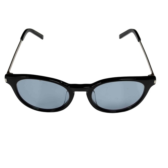 Saint Laurent Black Wayfarer Sunglasses Sleek Design - Picture 1 of 5